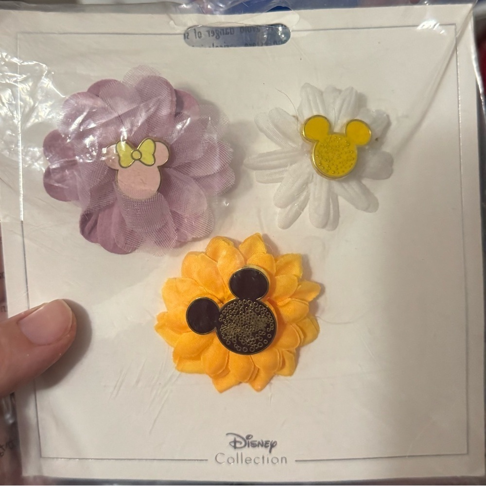 Disney Park Trading Pins Set Of 3 Flower Brooches